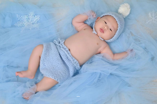 惠东宝宝不肯吸母乳怎么办